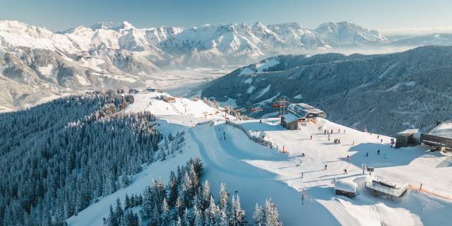 Luftaufnahme vom Saalfelden Skigebiet